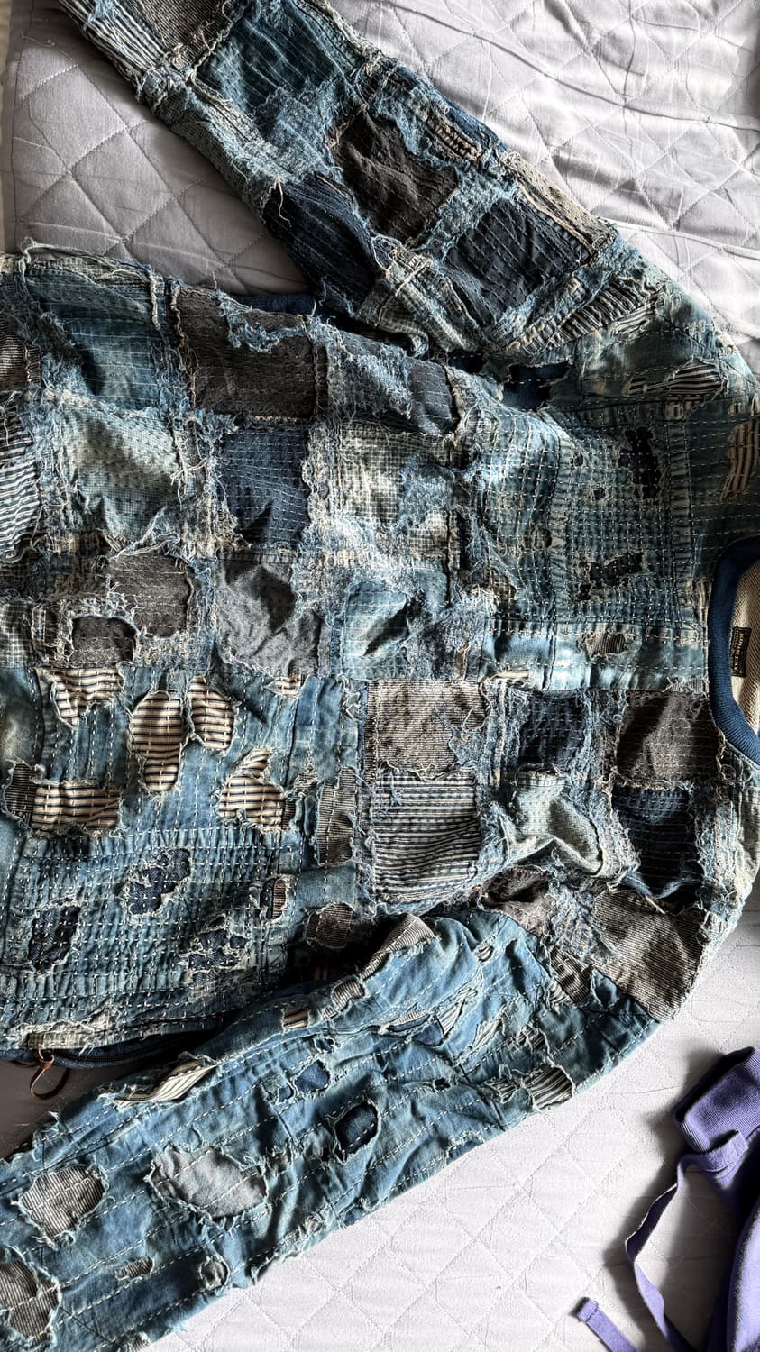 캐피탈 보로 x IDG 플리스 투톤 빅 스웨트셔츠 상품이미지1