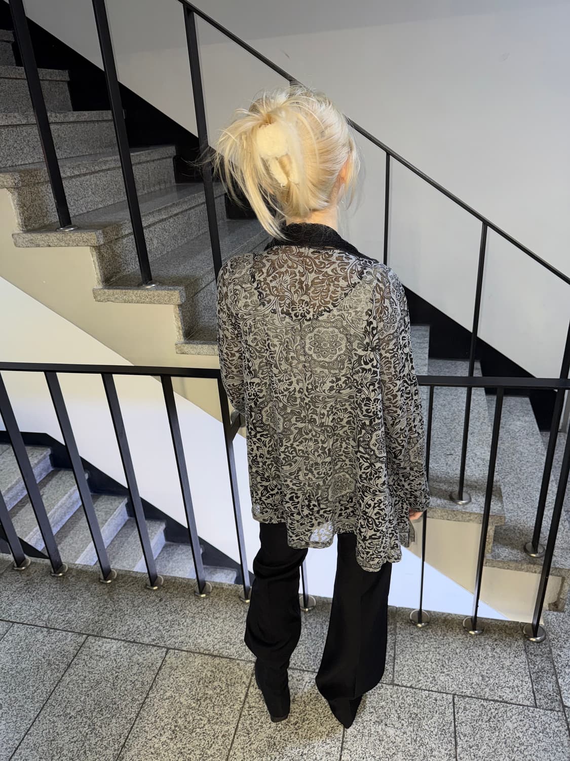 layered lace see-through cardigan 상품이미지2