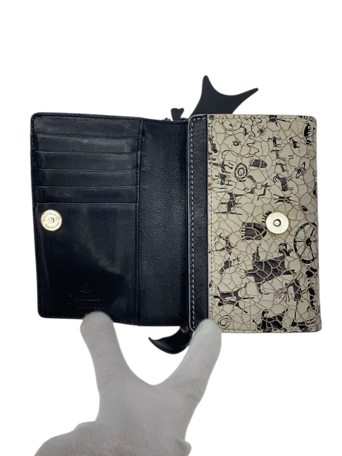 비비안웨스트우드 스키드 가죽 지갑 상품이미지4