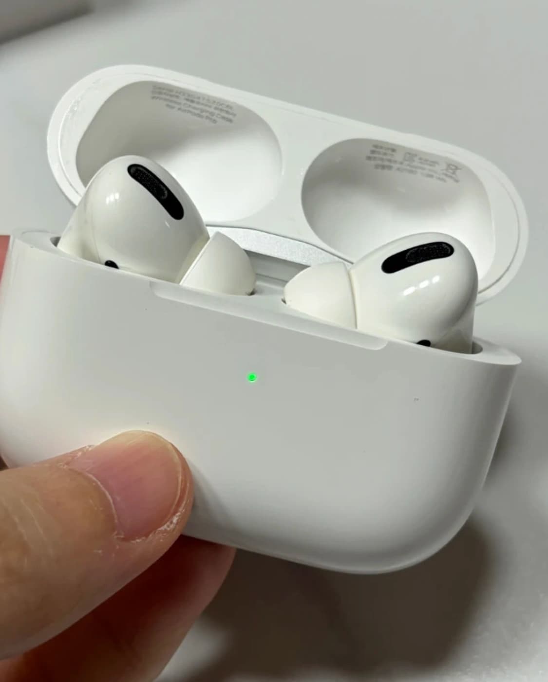 애플 에어팟 프로 1세대 상품이미지2