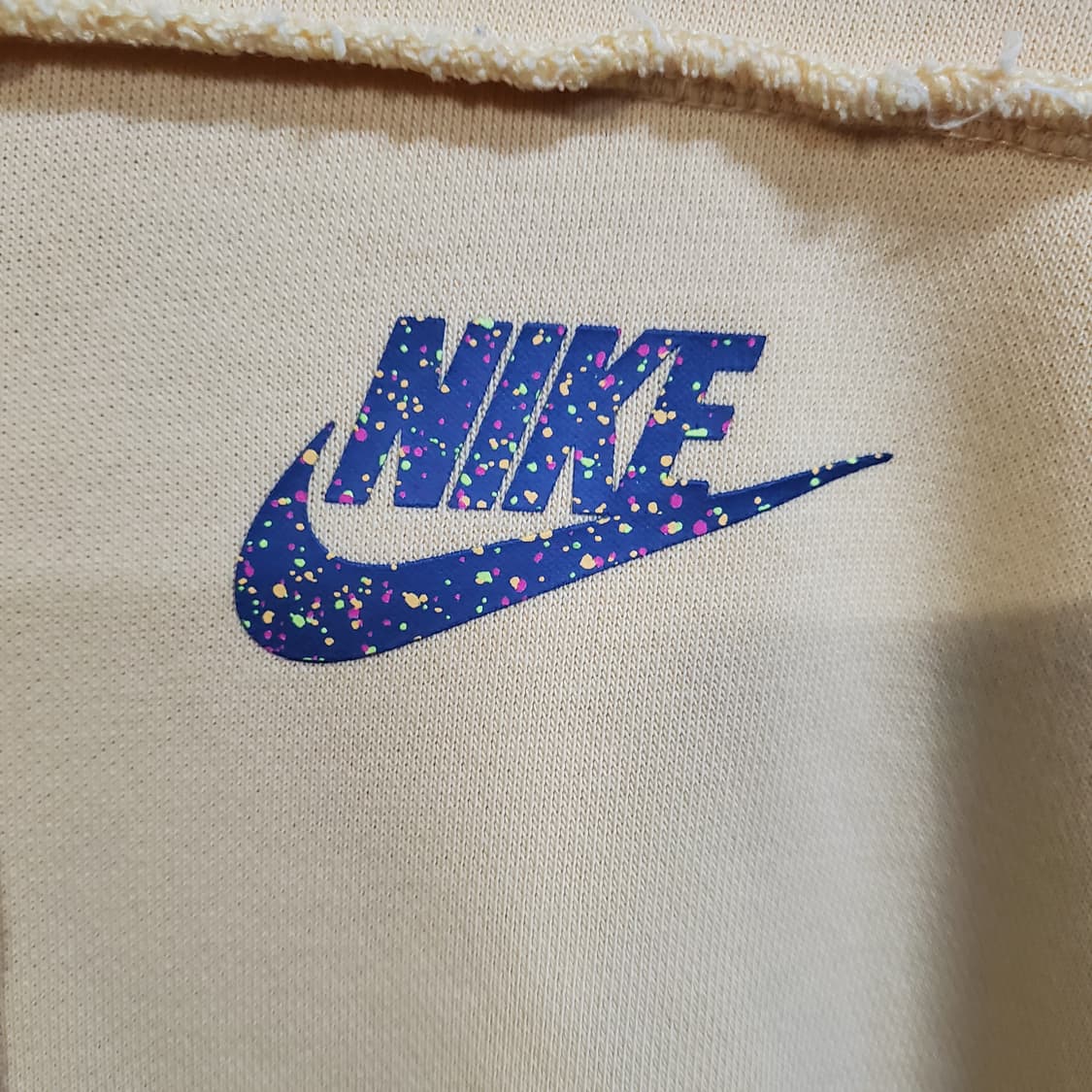 나이키 패치워크 아이콘클래쉬 맨투맨 티셔츠 옐로우  상품이미지3