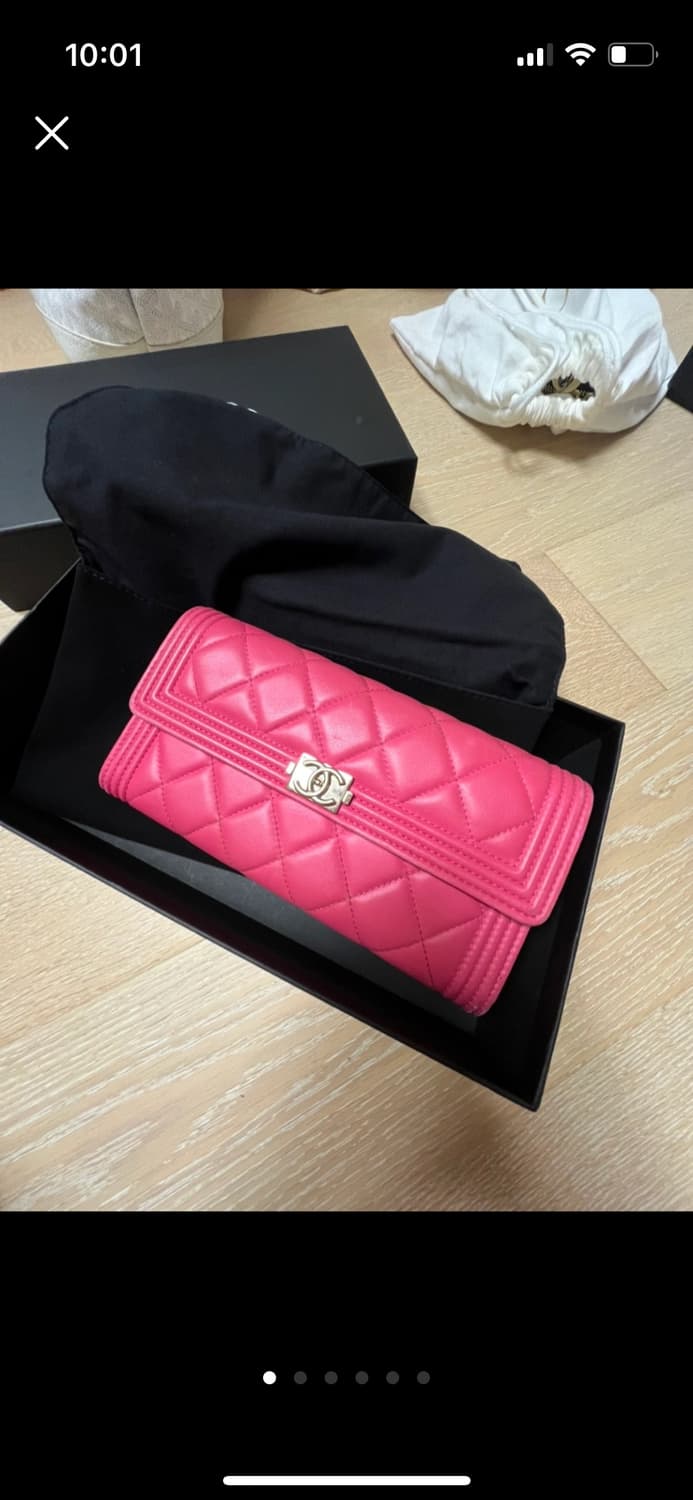보이 샤넬 금장 장지갑 핑크 상품이미지1