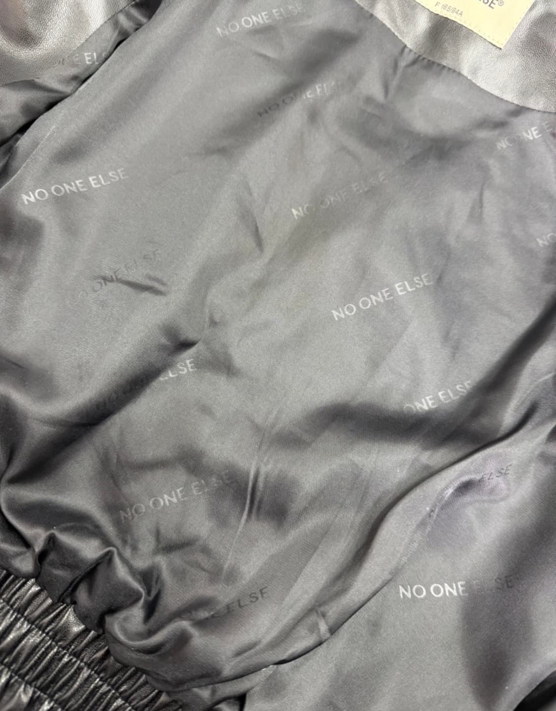 NO ONE ELSE 블랙 가죽 크롭 자켓 상품이미지5