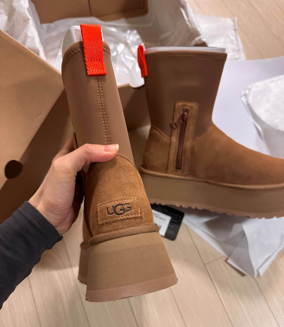 US 7 풀박 새상품 정품 어그 네오프렌 플랫폼 클래식 디퍼 부츠 미니 상품이미지8