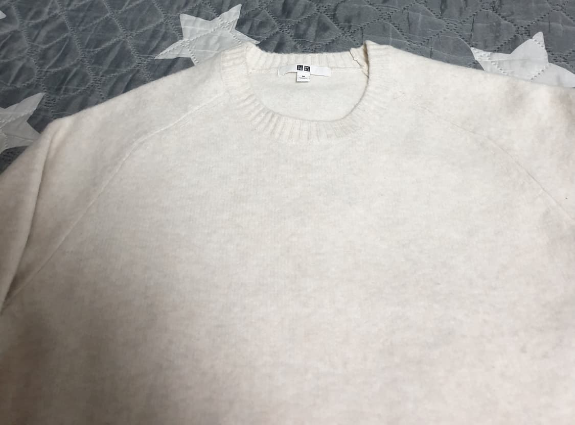 유니클로 울혼방 수플레얀 크루넥 스웨터 아이보리 (M) 상품이미지2