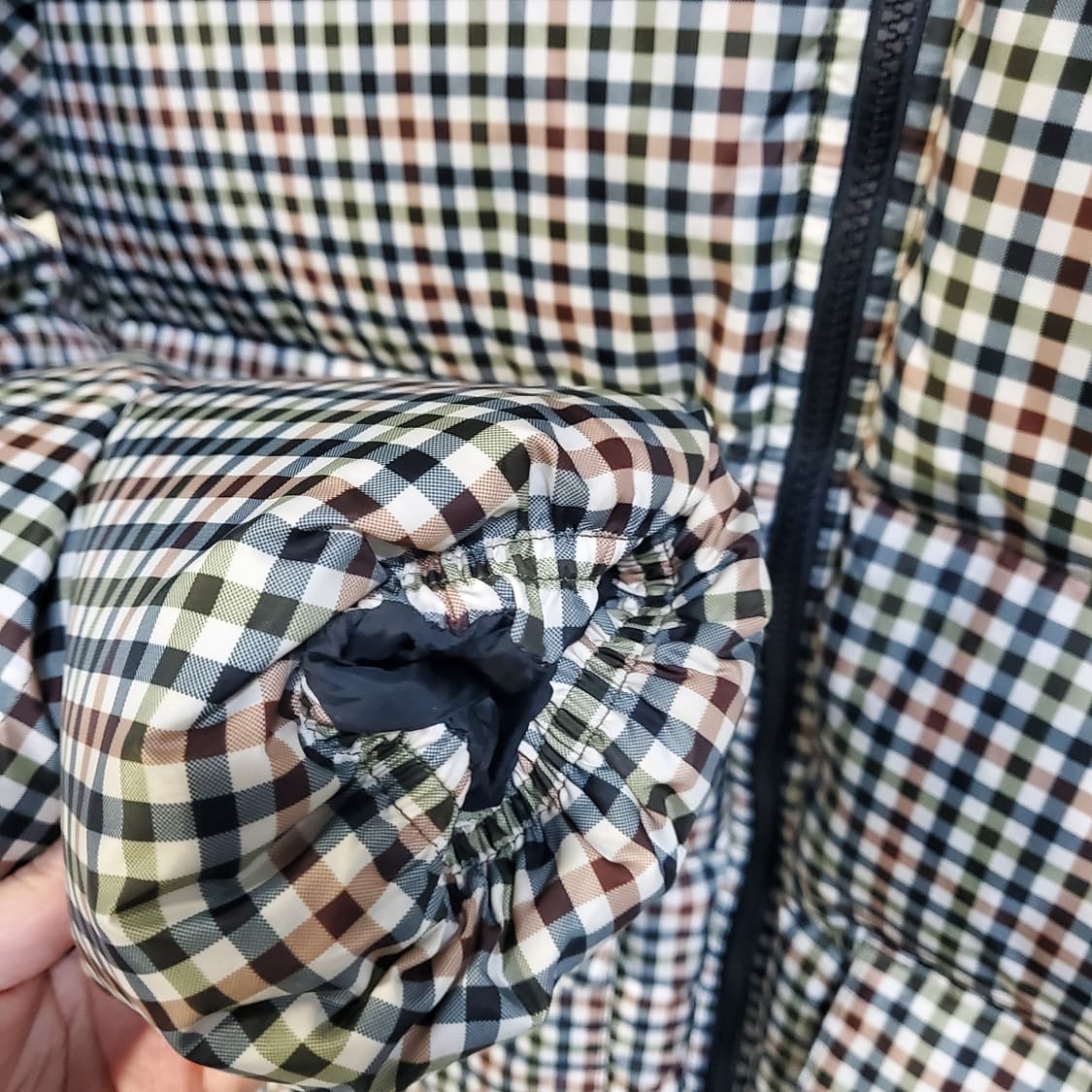 리바이스 채크 패턴 후드 덕다운 패딩  상품이미지5