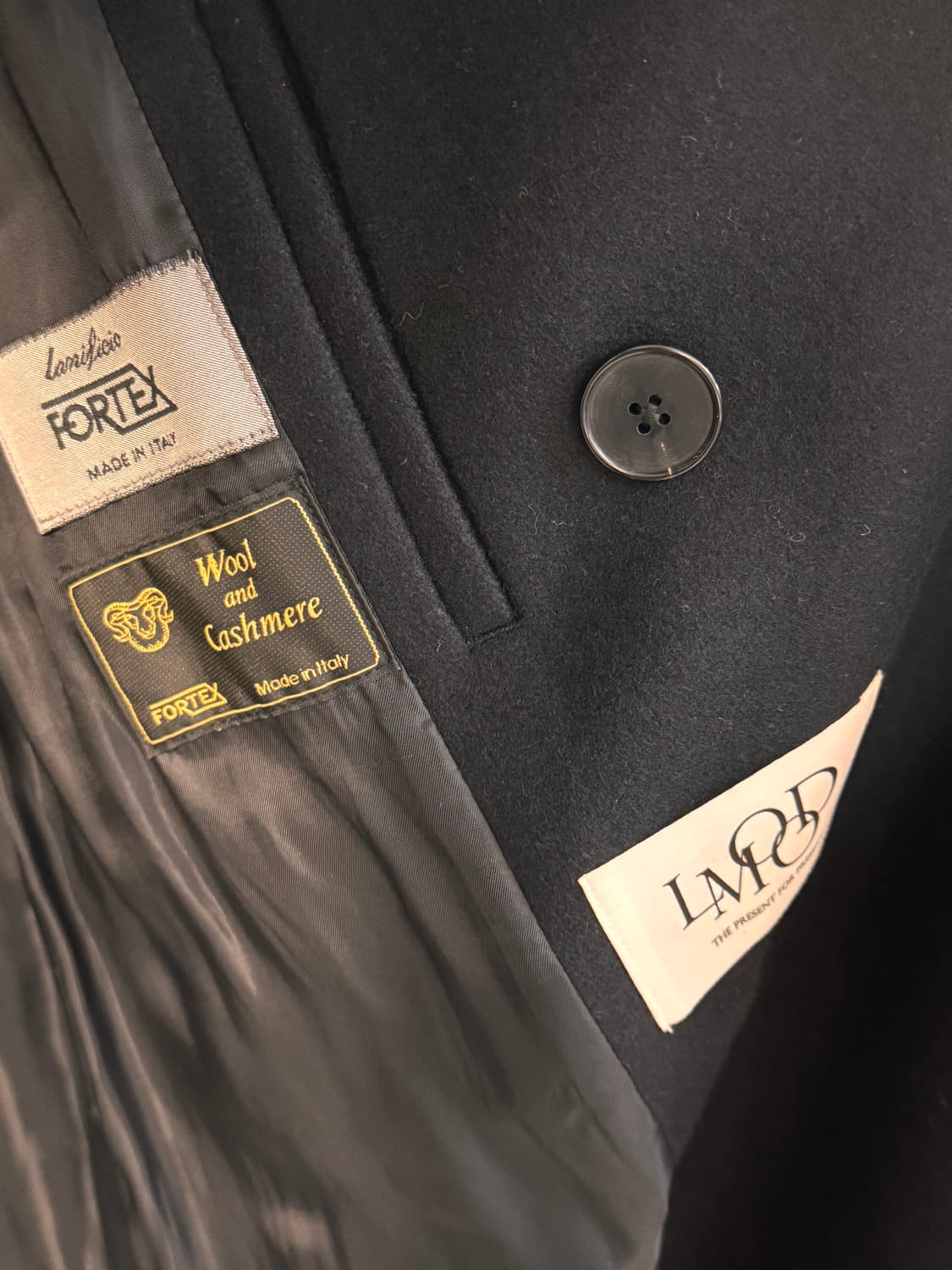 [48]엘무드 그레이웨일 펠트로 더블 코트 블랙 새상품 상품이미지3