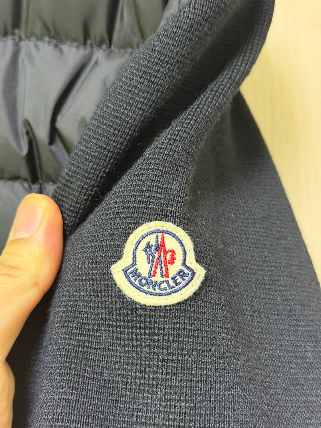 [XL] 몽클레어 니트패딩 상품이미지3