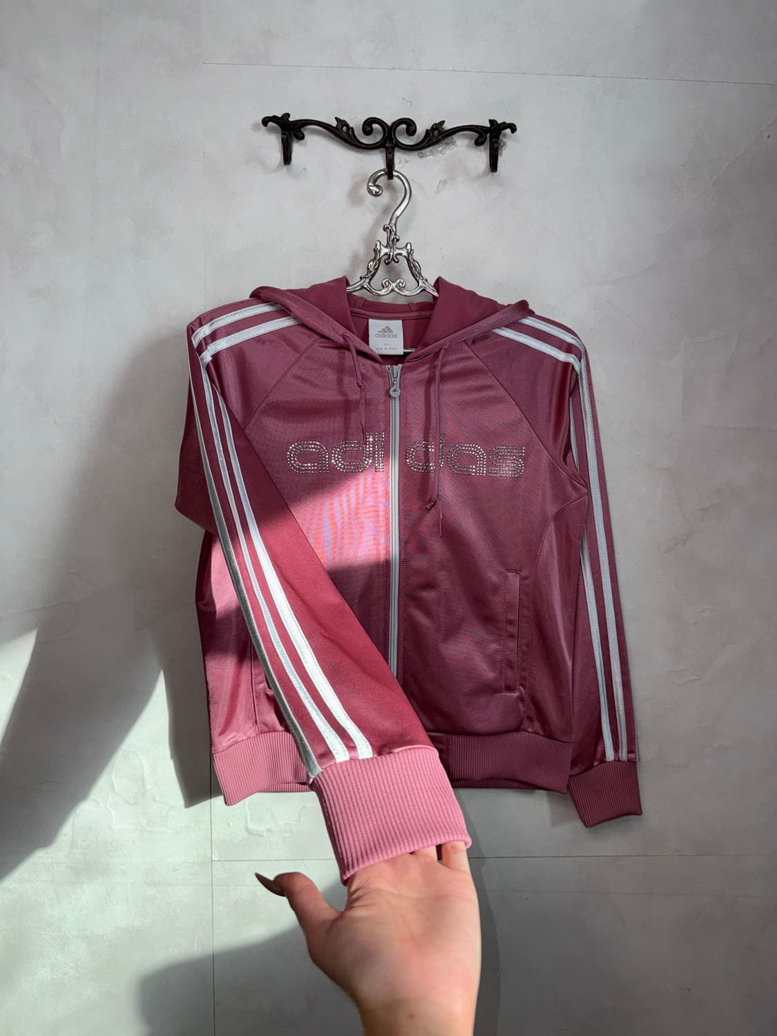 Adidas indi pink cubic logo satin 후드집업 상품이미지2