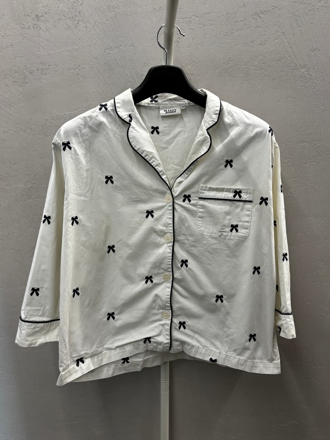 슬리피존스 리본 패턴 여성 파자마 상의 M 상품이미지2