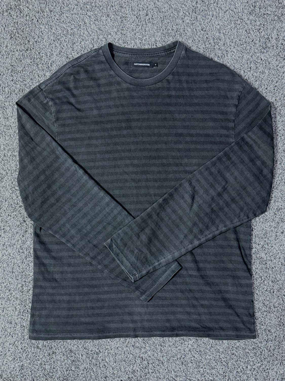 해칭룸 빈티지 스트라이프 티 차콜 4 상품이미지1