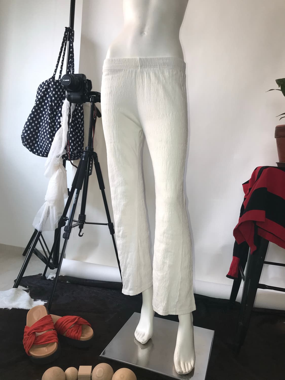 Wrinkle Fabric White Easy Pants 상품이미지6