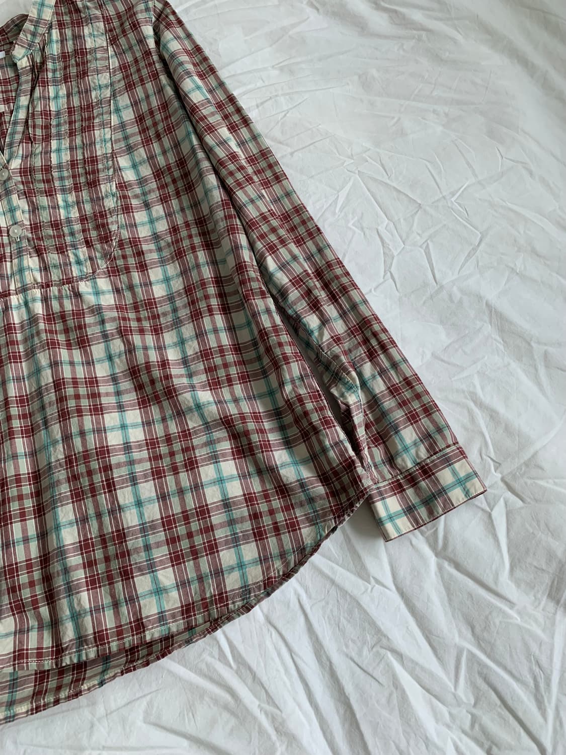UNIQLO 체리민트 셔츠 상품이미지2