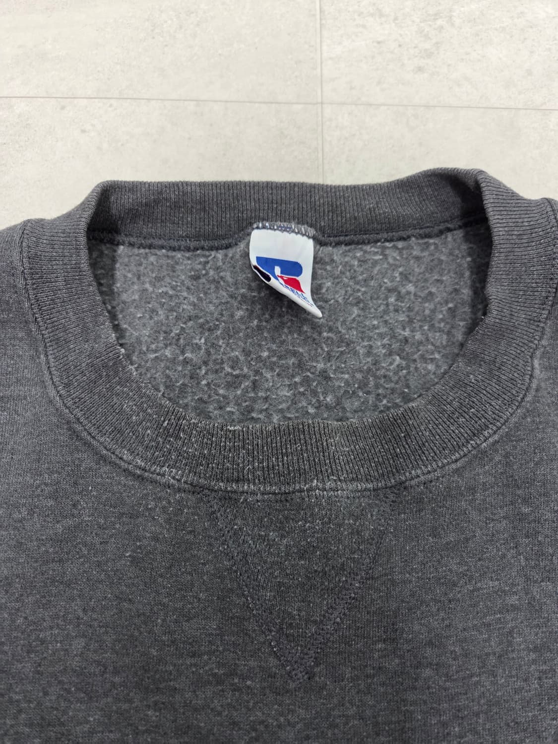 90s 러셀 애슬레틱  '차콜 그레이' 스웨트셔츠 상품이미지5