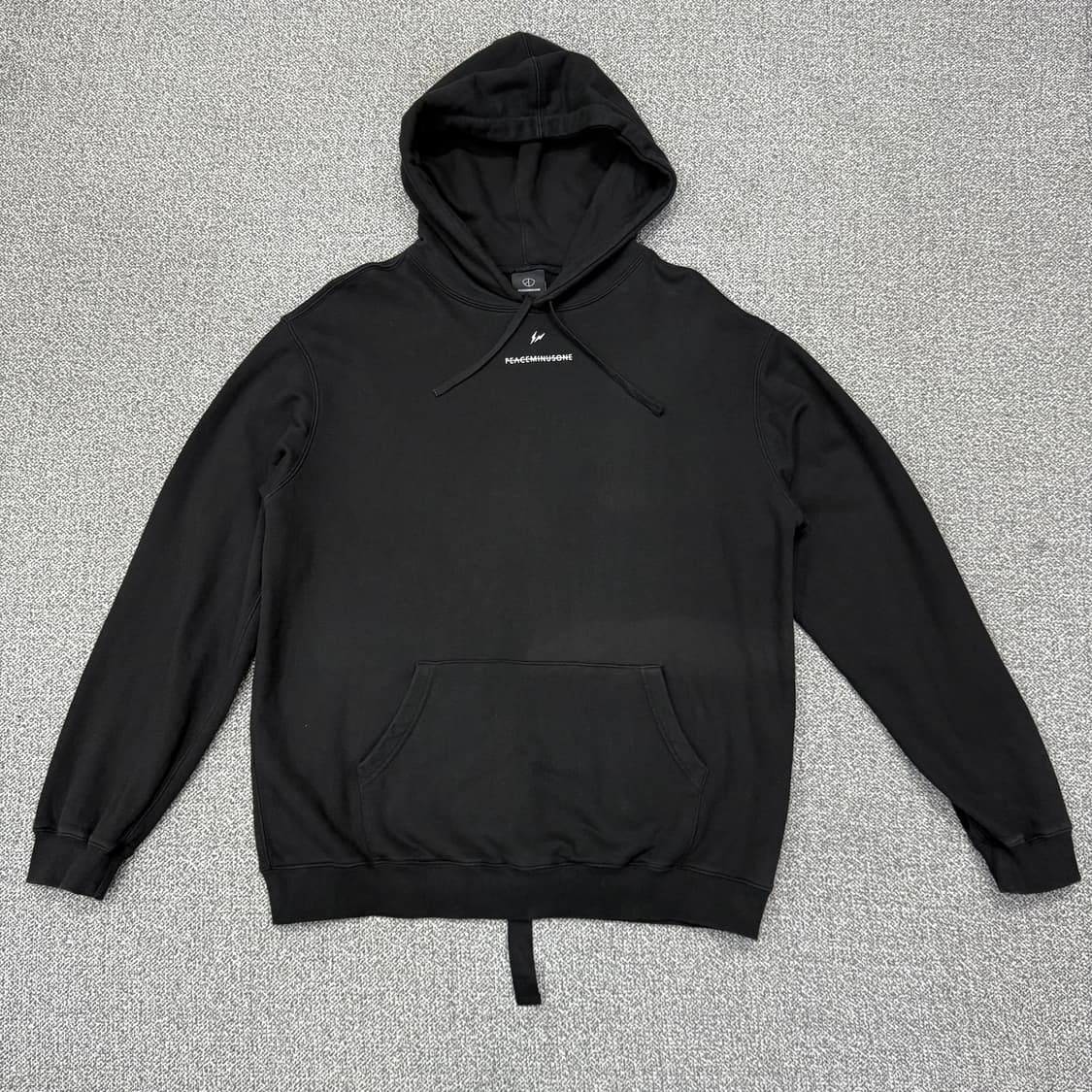 L 피스마이너스원 프라그먼트 데이지 후드 티셔츠 상품이미지4