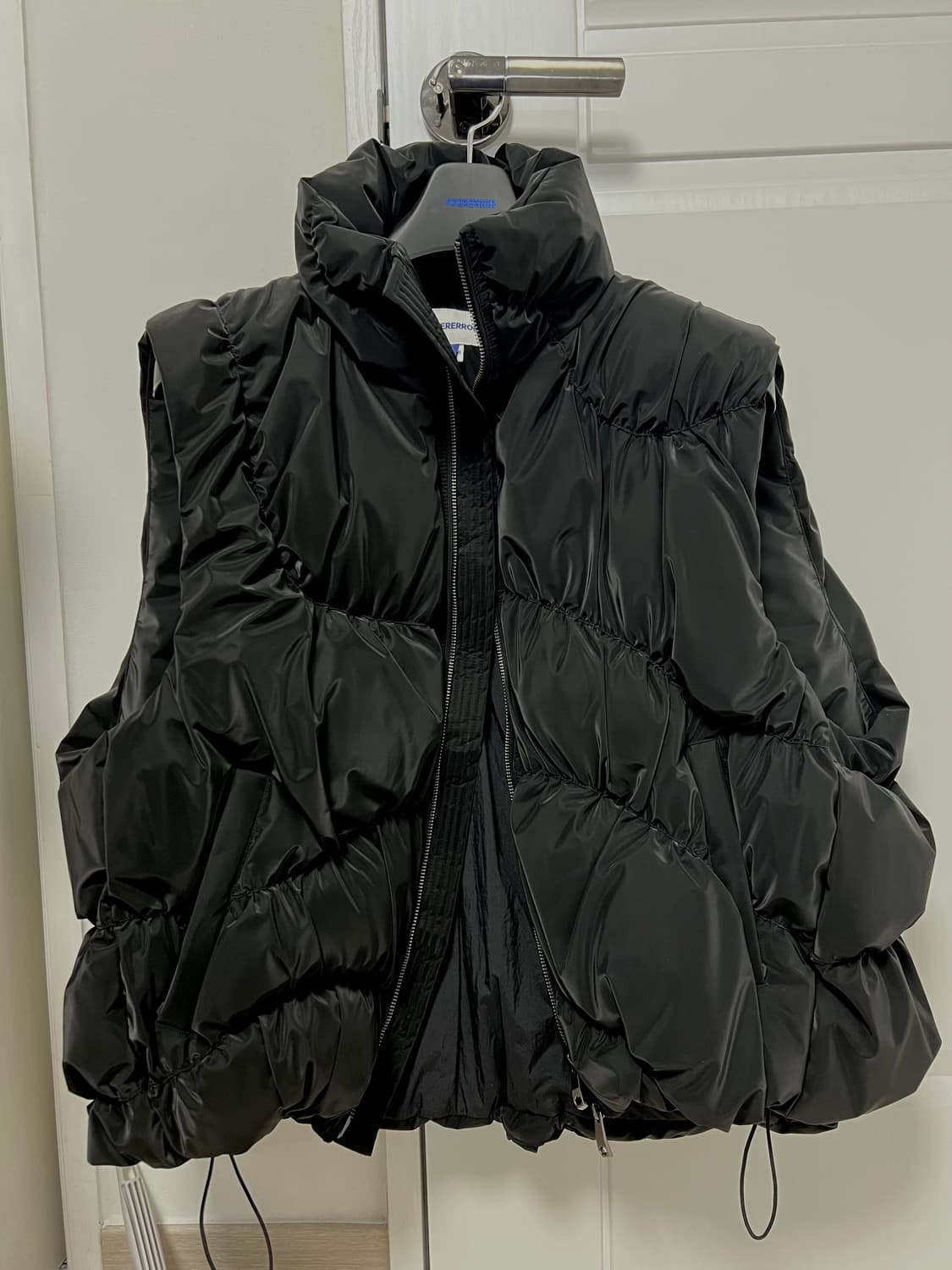 아더에러 아렌 패딩 베스트 블랙 M 상품이미지3