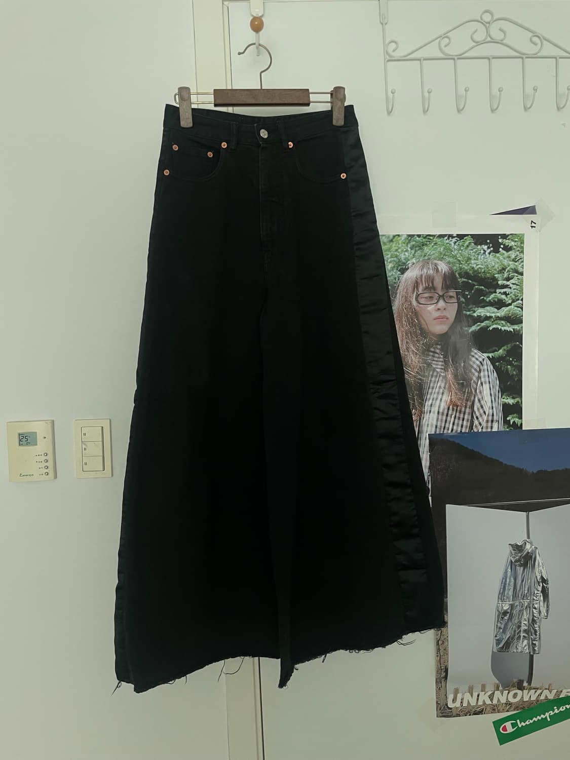 MM6 블랙 와이드 데님 팬츠 상품이미지6
