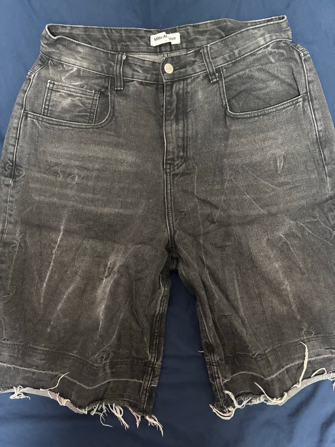 밀로아카이브 워싱 데님 버뮤다 반바지 상품이미지2