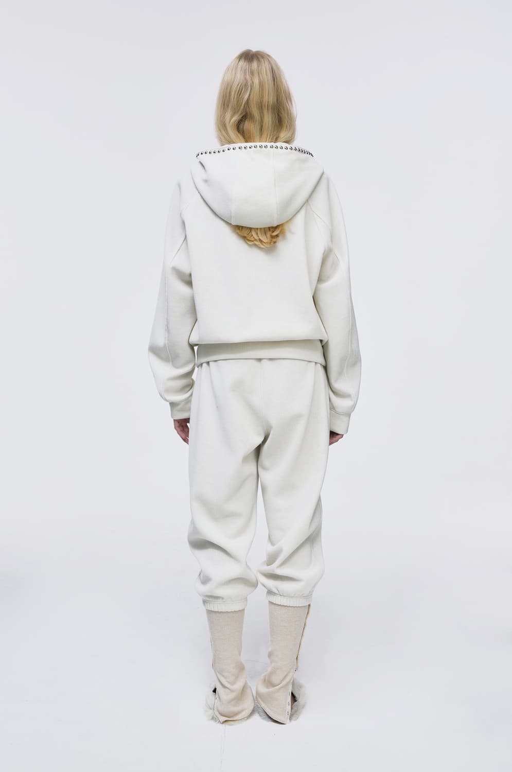 김미더영 스터드 머플러 후드 가디건 아이보리 상품이미지5