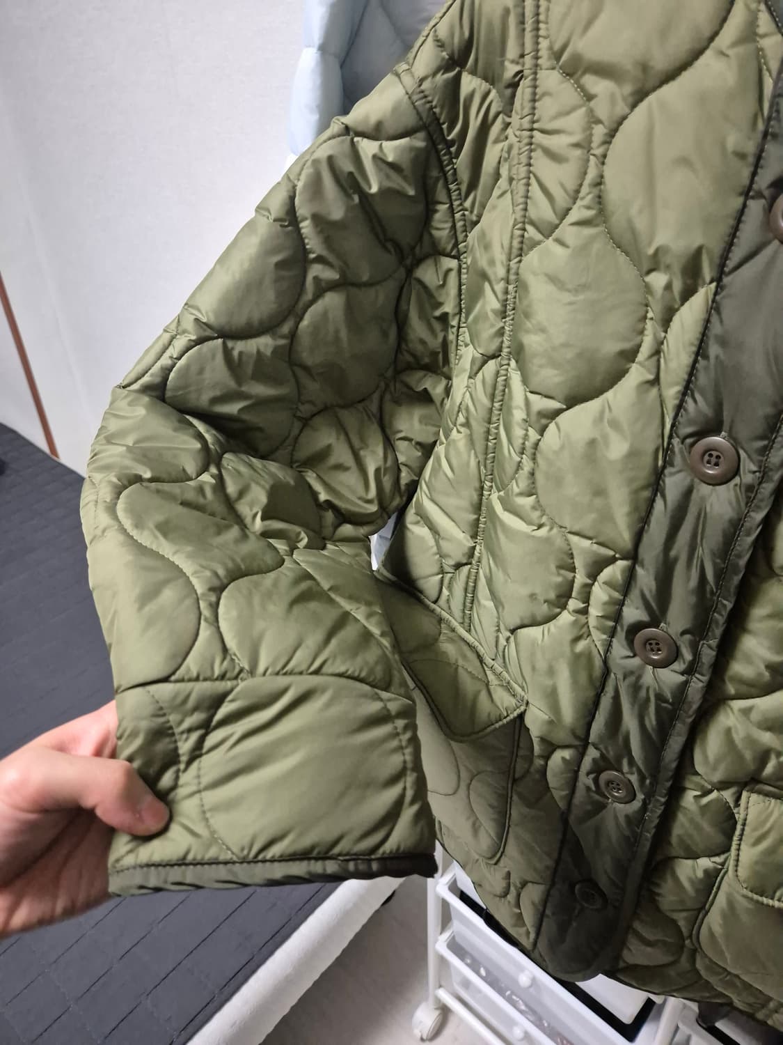 누빔 퀄팅 카키 패딩(깔깔이 패딩) 상품이미지5