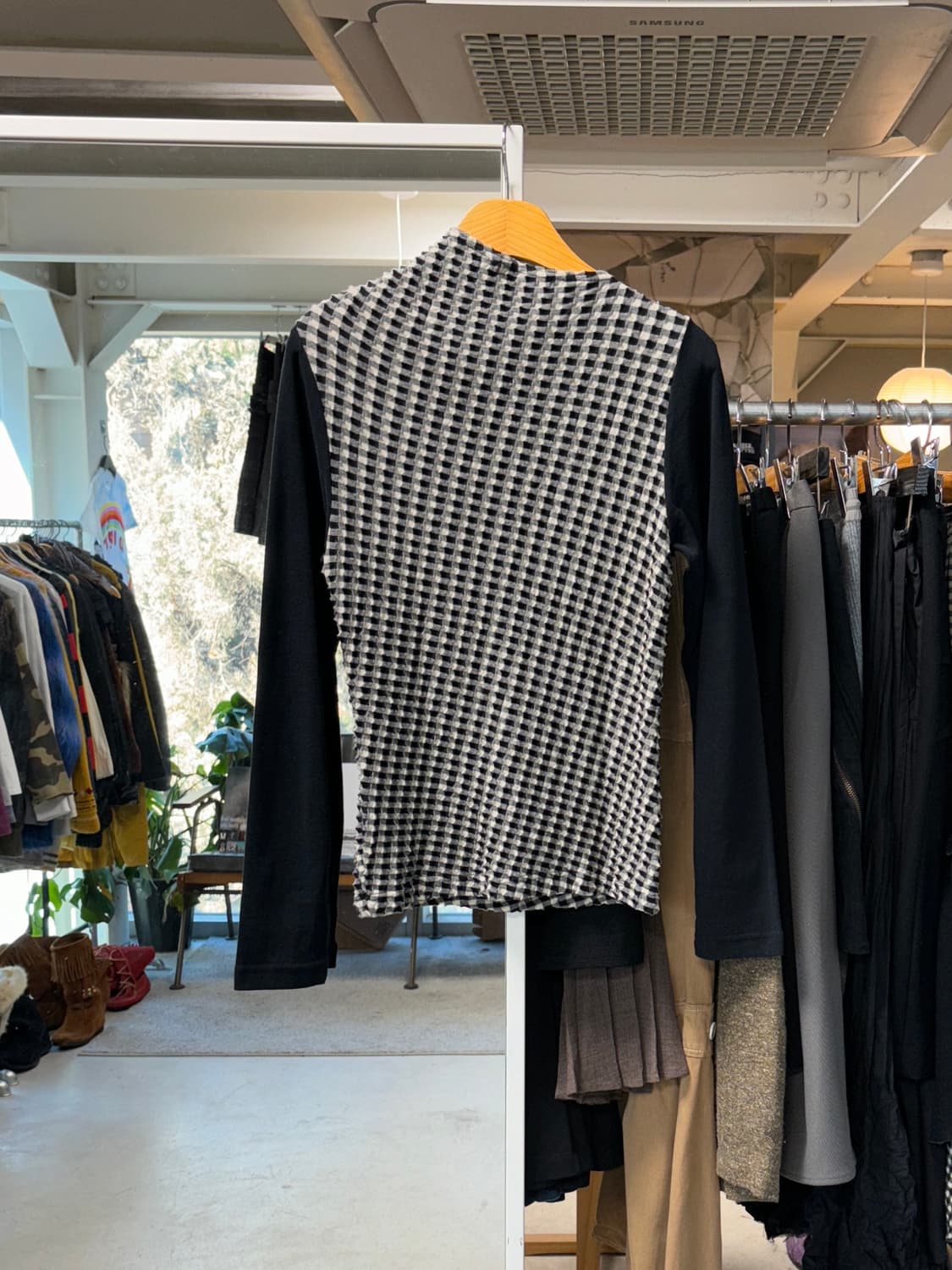 Mb lucas 비대칭 니트 상품이미지2