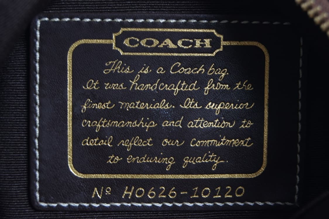 코치 시그니처 패턴 미니멀 숄더백 상품이미지9