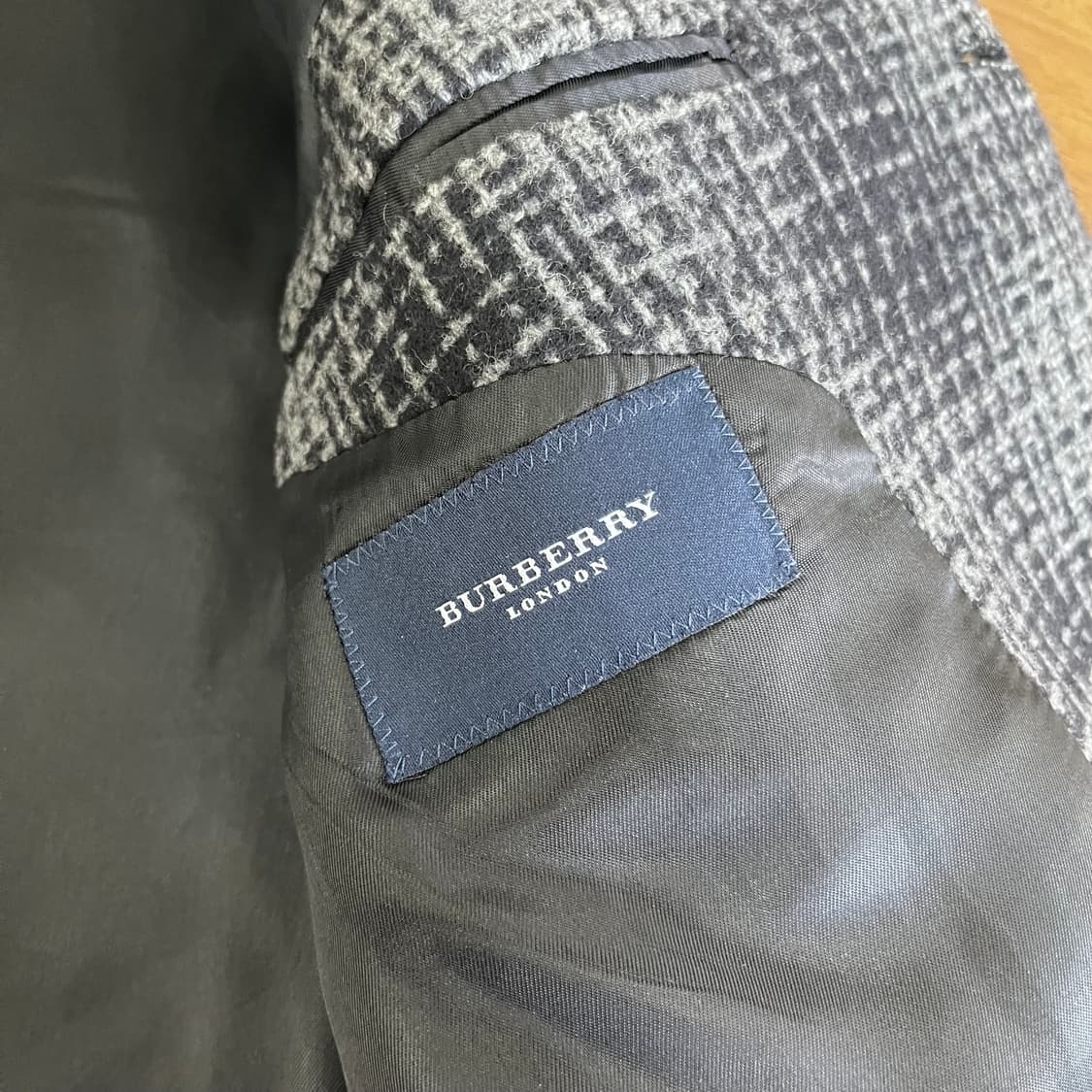 버버리 라나울 싱글 코트 54R 상품이미지5