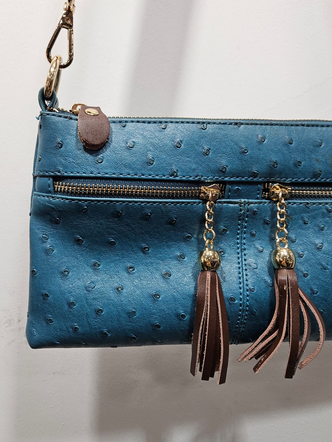 타조가죽 태슬 미니 크로스백 상품이미지3