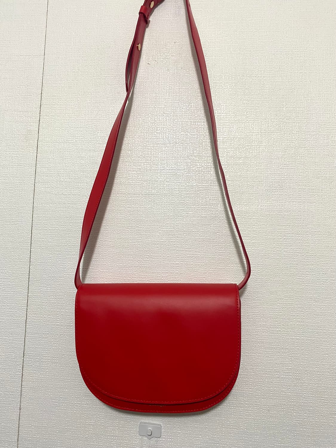 엘바테게브 레드 숄더백 상품이미지3