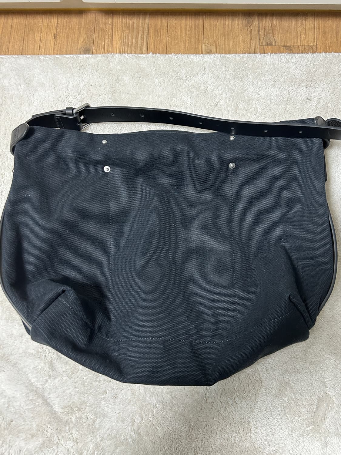 코스 캔버스백 숄더백 상품이미지1