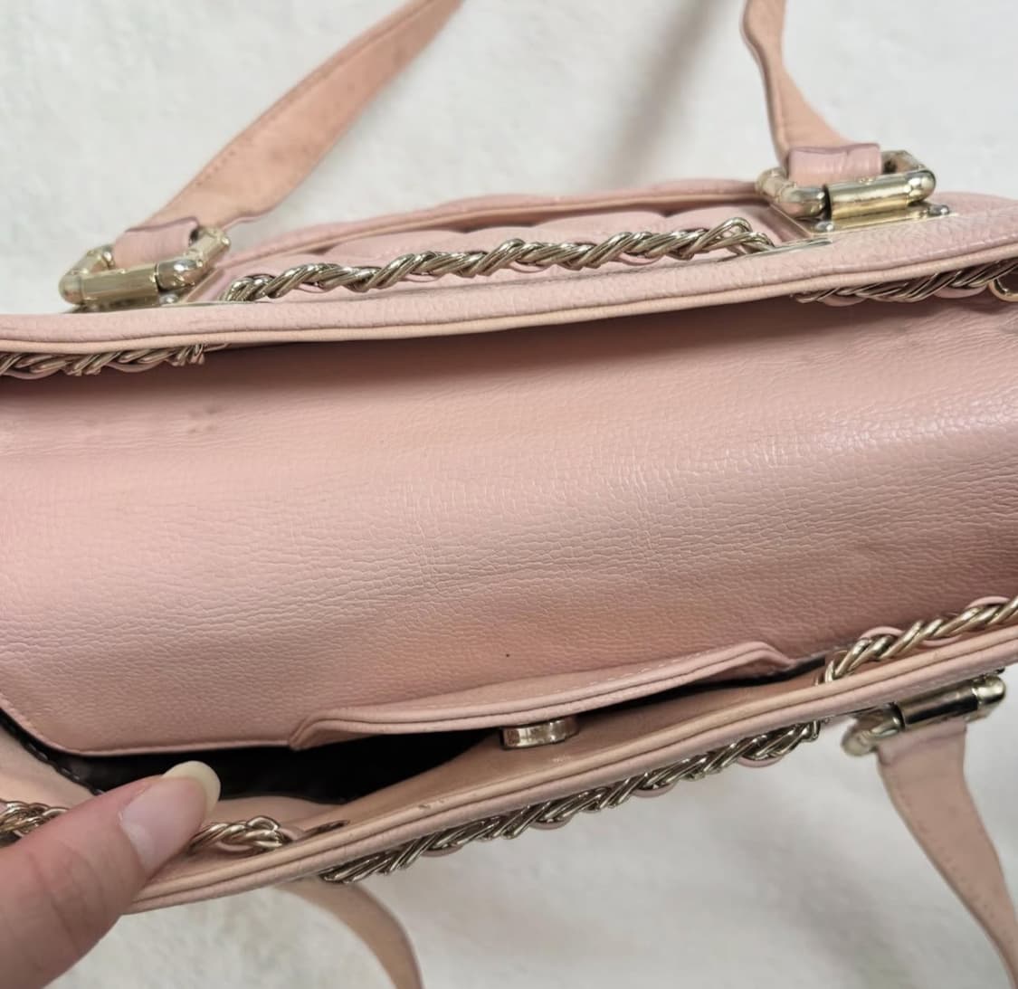 메트로시티 핑크 숄더백 상품이미지10