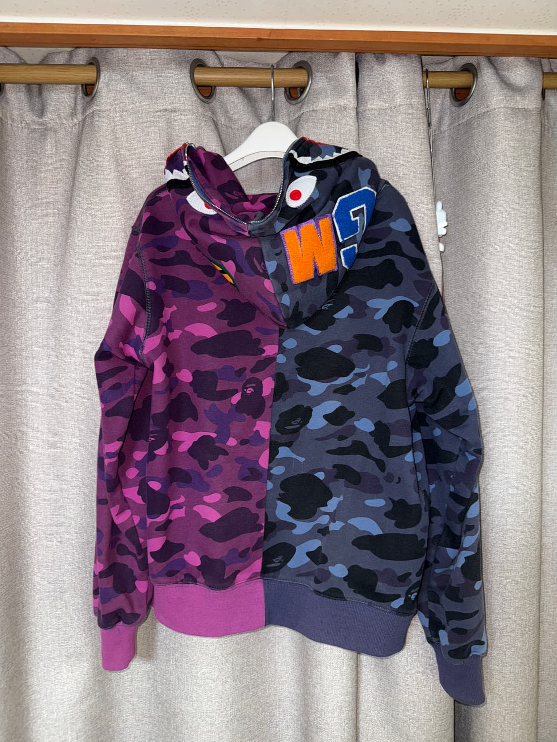 베이프 컬러 카모 샤크 풀 후드집업 퍼플&블루 하프 상품이미지1