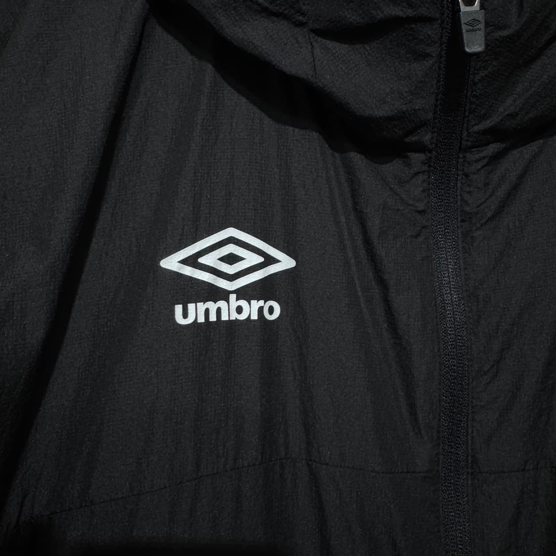 엄브로 바람막이 상품이미지3