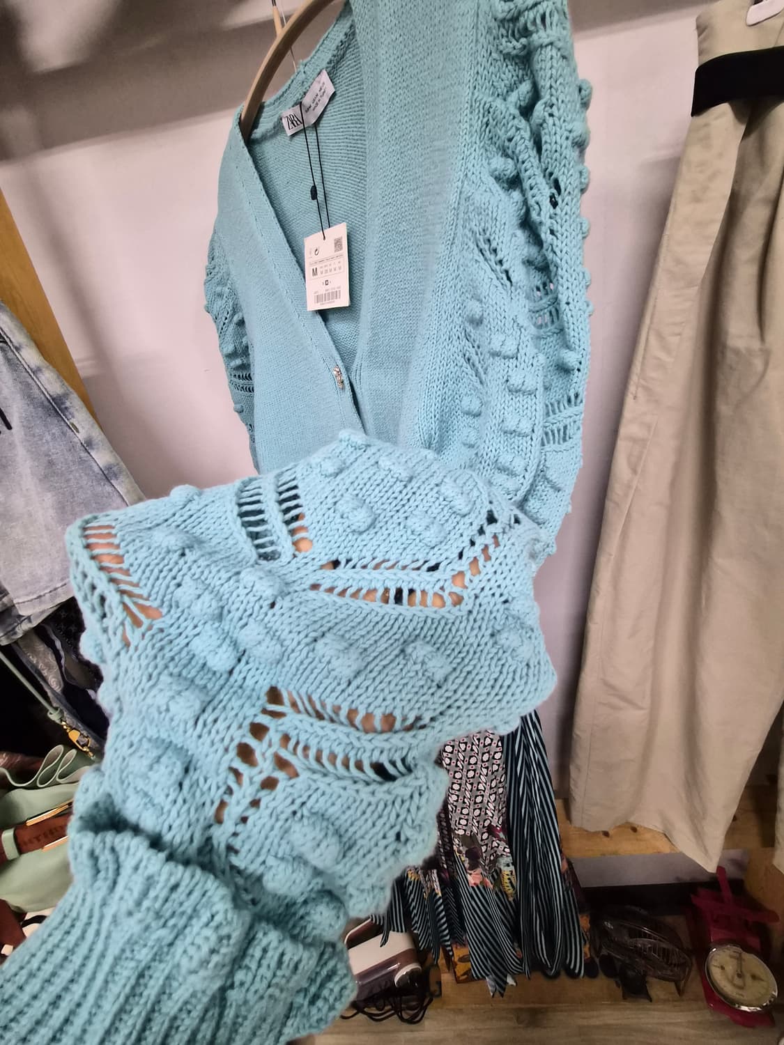 자라 크로쉐 보석단추 가디건 상품이미지6