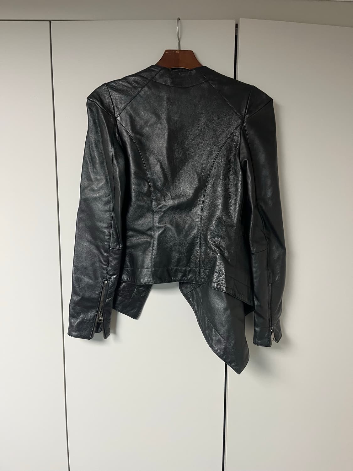 비비안웨스트우드 양가죽 자켓 38사이즈 상품이미지2