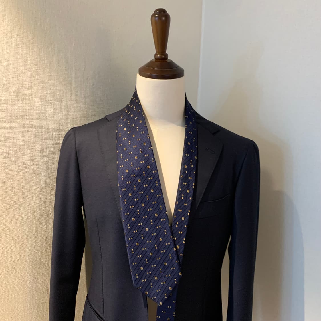 펜디(FENDI) FF모노그램 명품넥타이 이태리 100실크 A+등급 상품이미지1