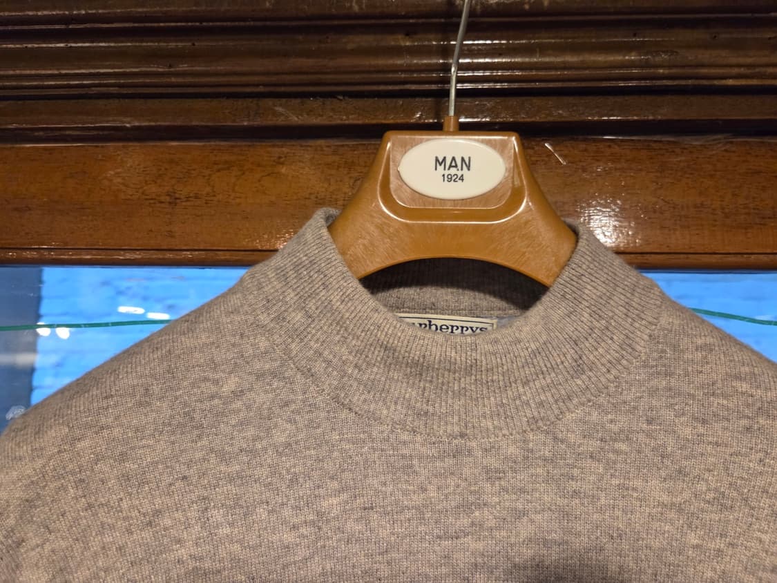 버버리 캐시미어 모호크넥 니트 상품이미지2