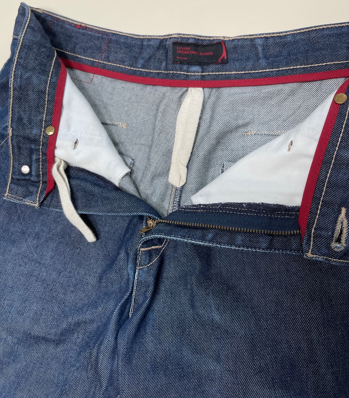 리바이스 엔지니어드 데님 버뮤다 팬츠 상품이미지4