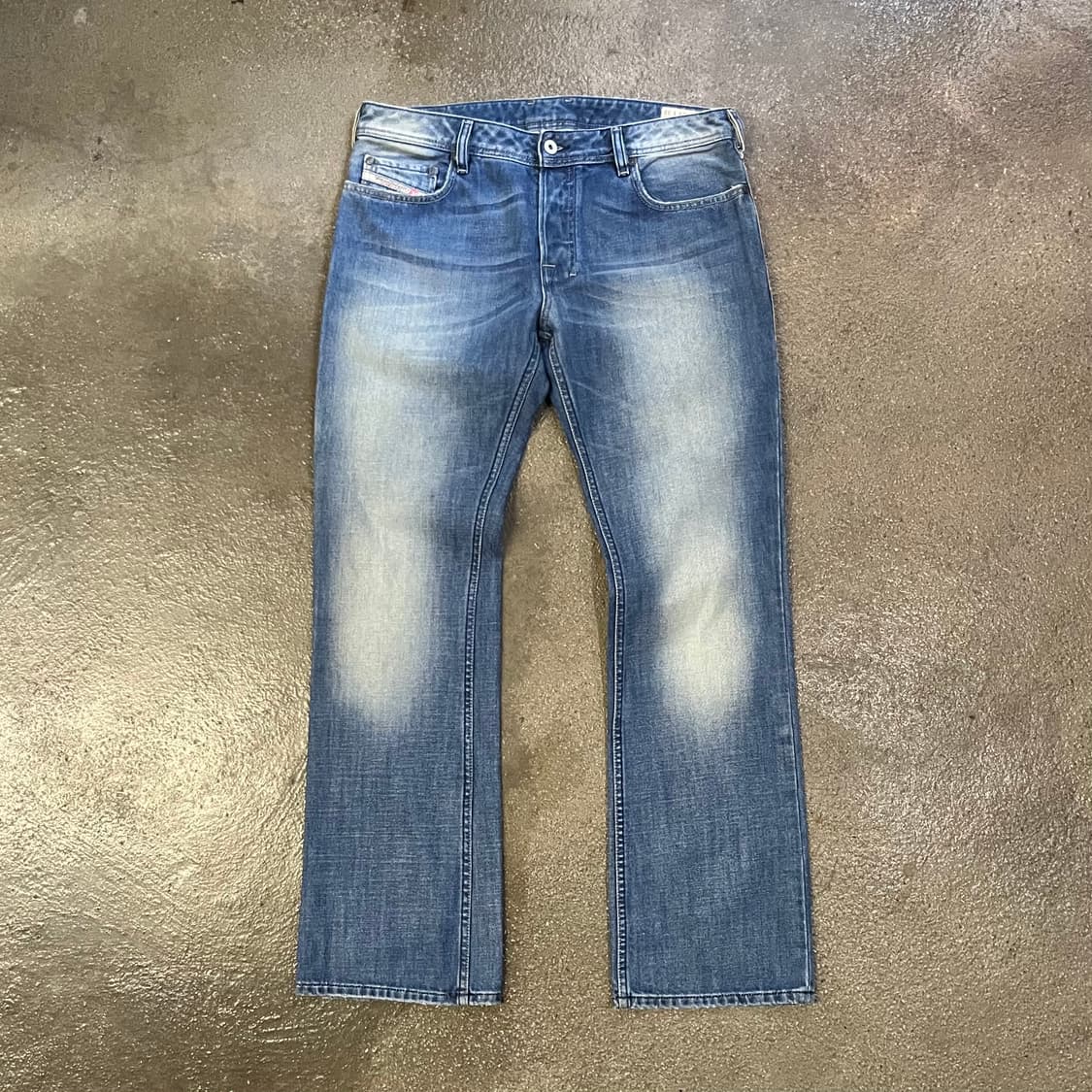 디젤 자티니 데님 부츠컷 (34“) 상품이미지2