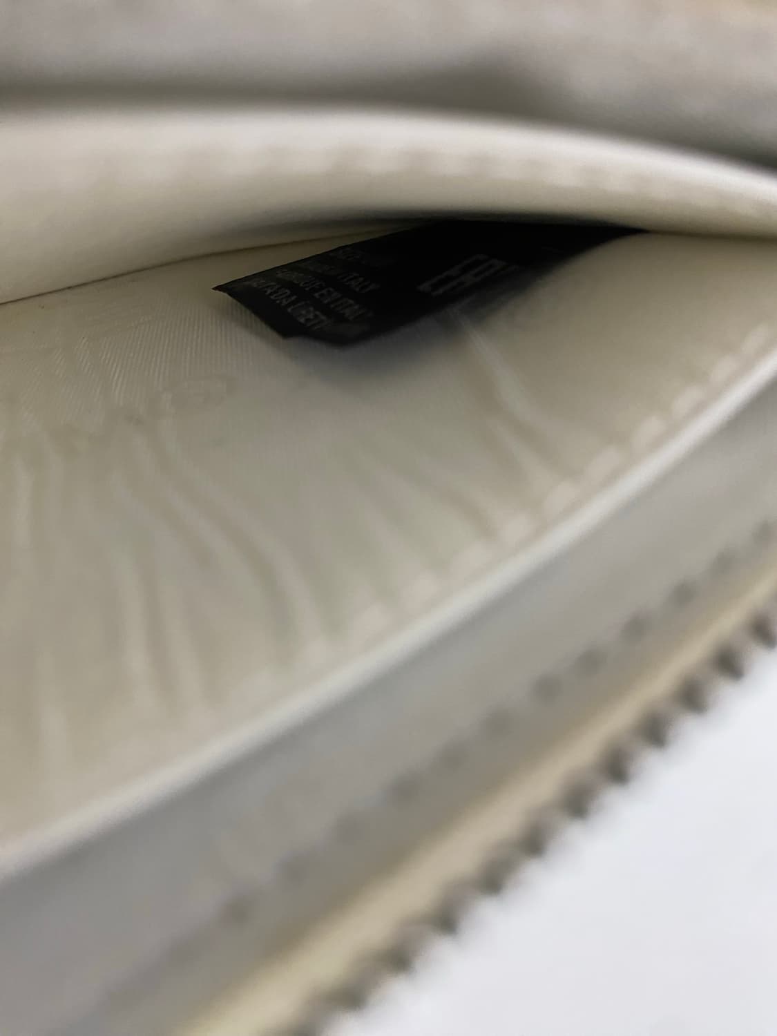 메종마르지엘라 화이트 MM6로고 코인 지퍼 상품이미지7