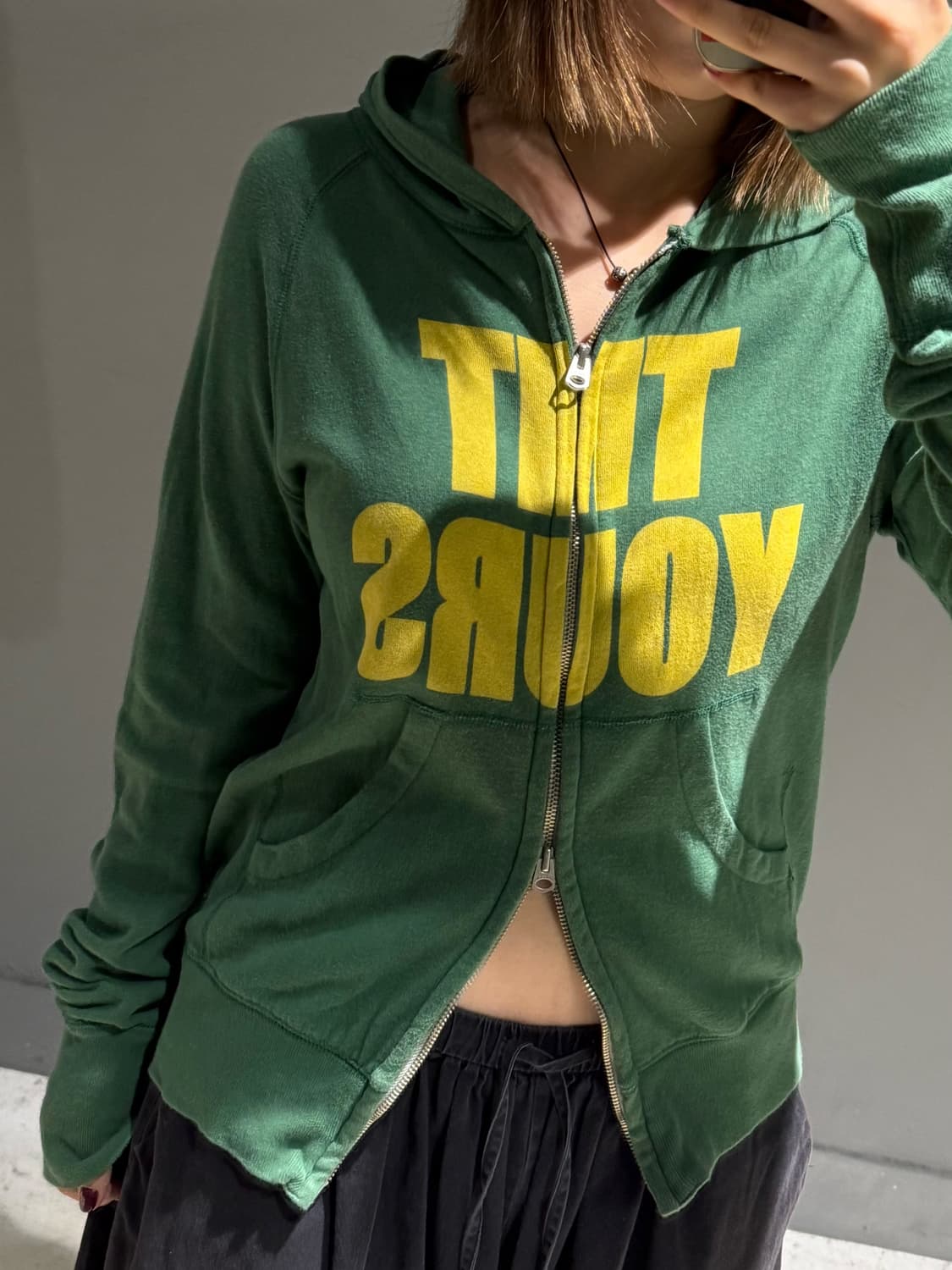 “TMT YOURS" back numbering hood zip-up 상품이미지3