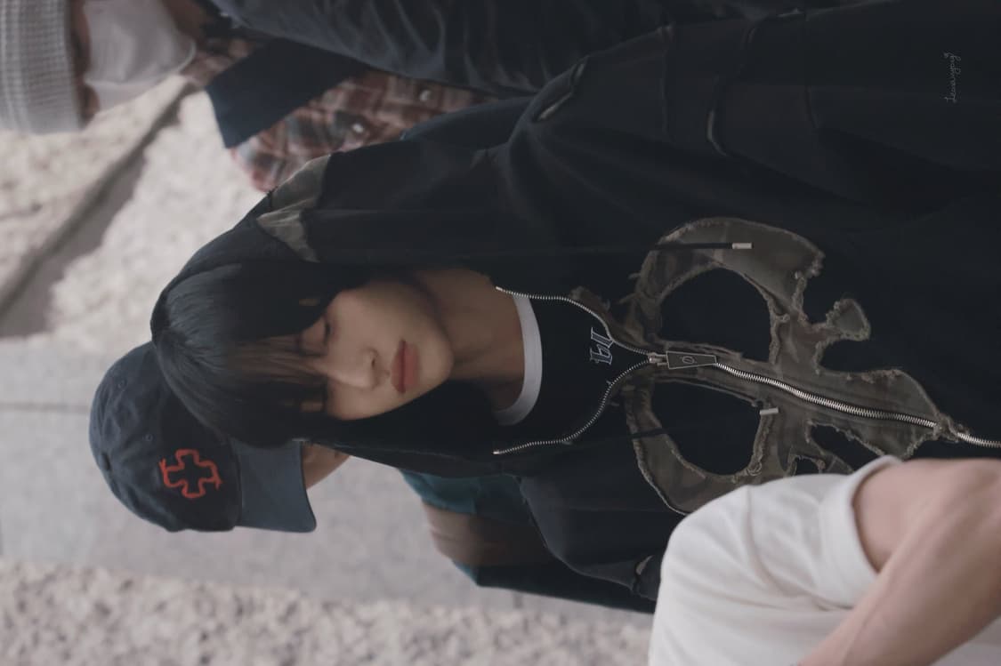 원빈 착용) 스쿠읏 아이엠더퓨처 그로우 옵 후드집업 블랙 상품이미지4