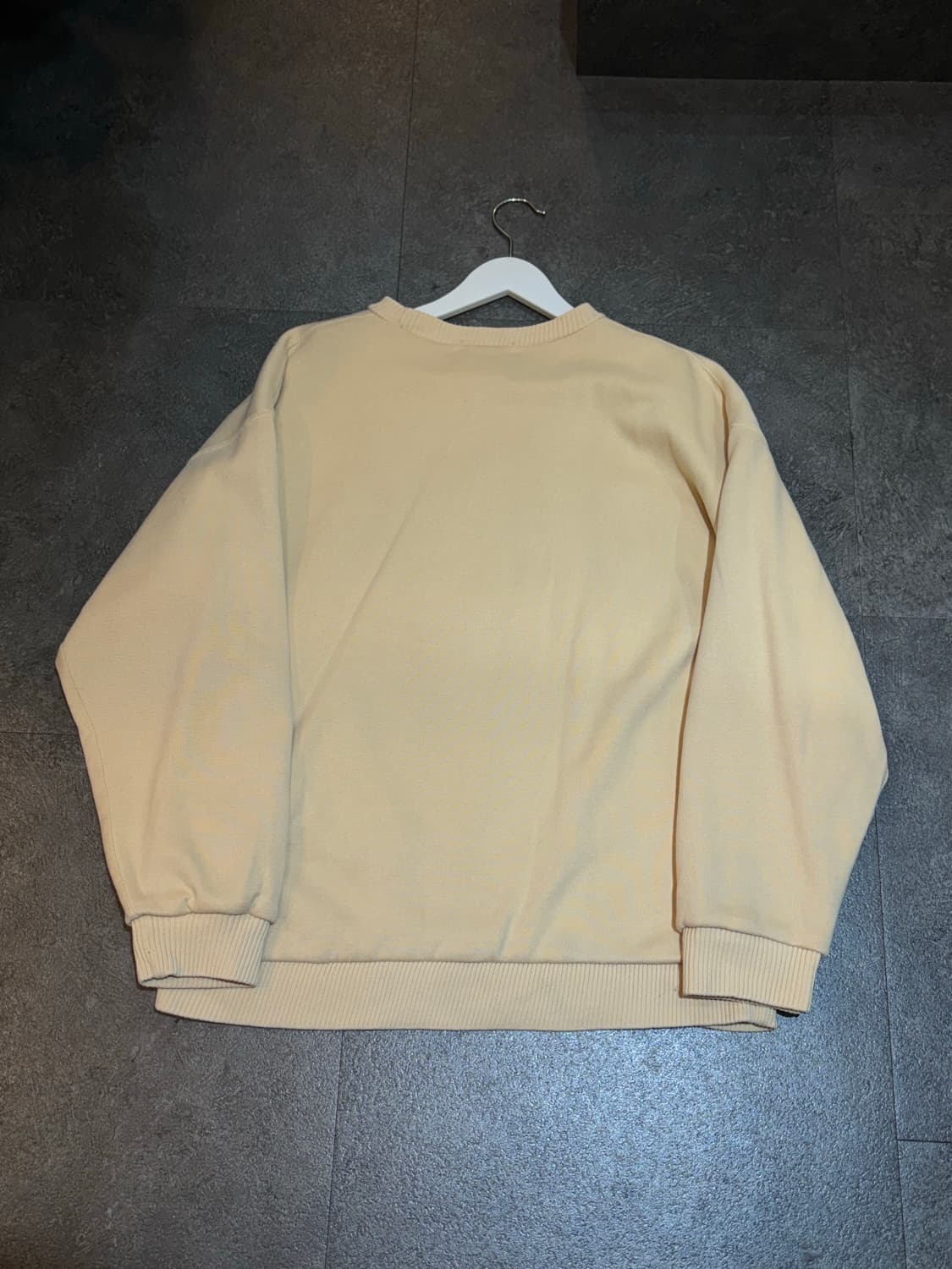 버버리 올드스쿨 USA 방풍 맨투맨 니트 M사이즈 상품이미지3