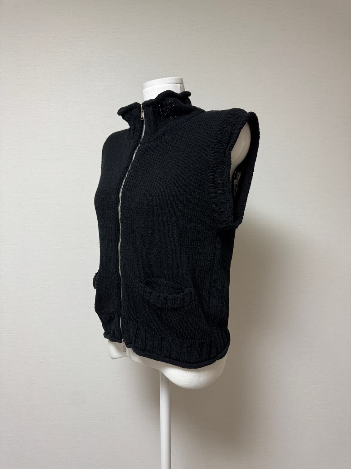 마뗑킴) 로고 니트 베스트 조끼 상품이미지3