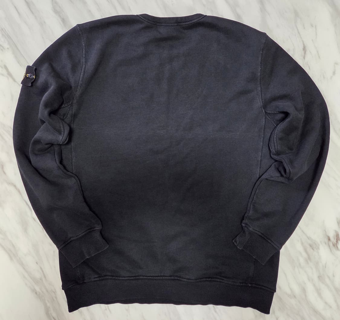 스톤아일랜드 와펜 패치 맨투맨 상품이미지2