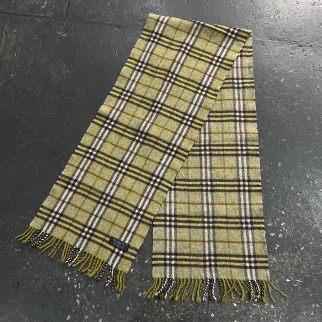 버버리 머플러 상품이미지3