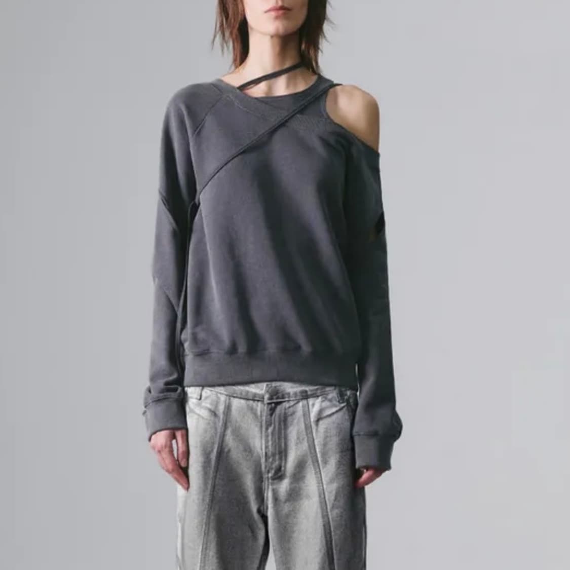 나체 SLIT LAYERED SWEAT SHIRT CHARCOAL 상품이미지3
