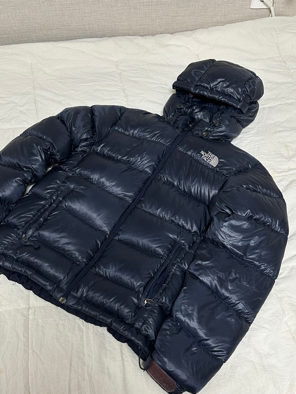 노스페이스 700 구스다운 경량패딩 네이비 90 스몰여성 상품이미지2