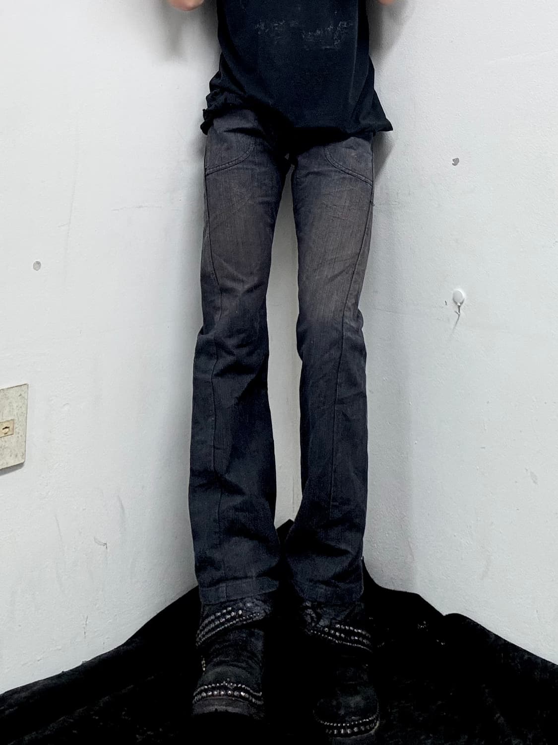 “BA-TSU” 00’s Zipper Detail Curve Jeans 상품이미지9