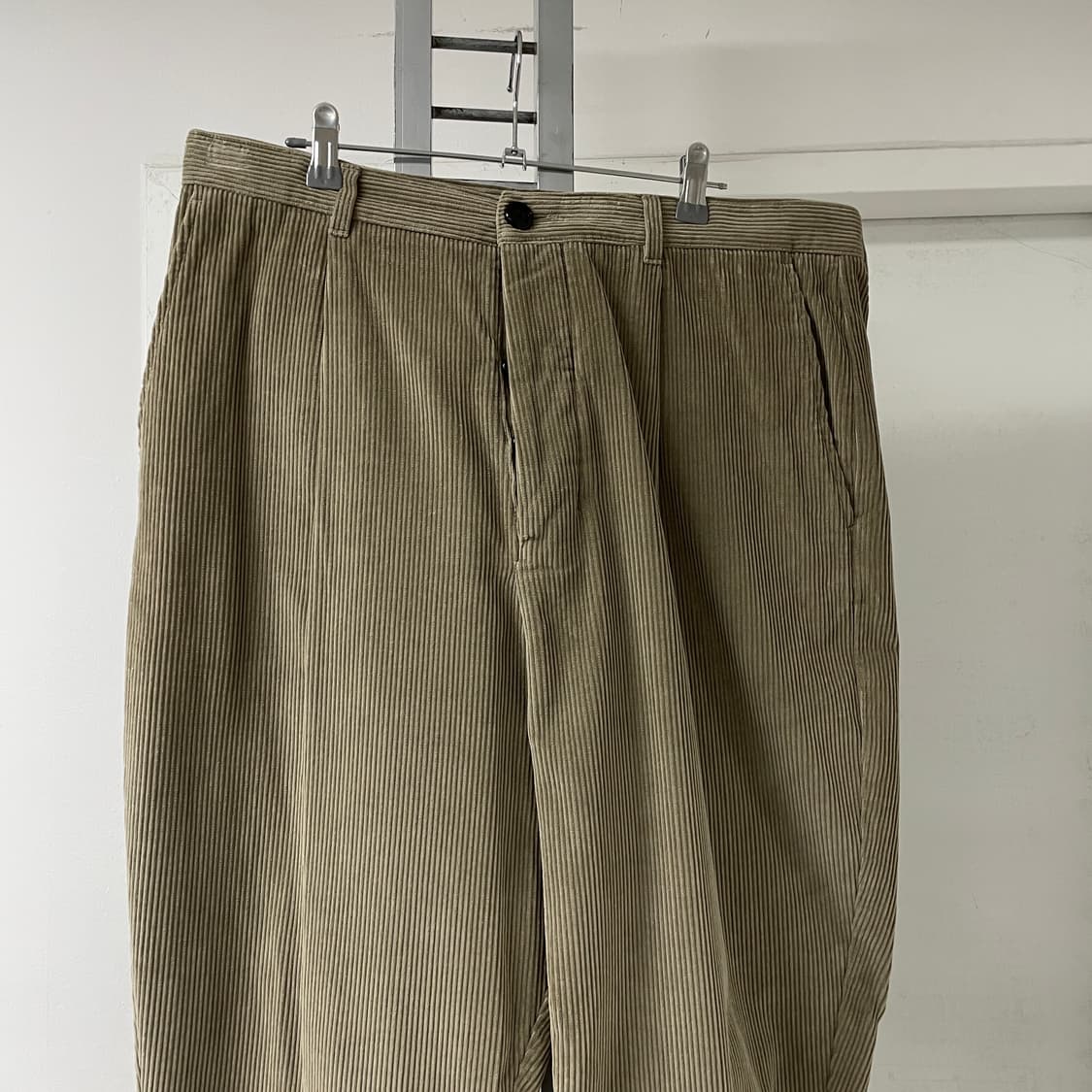 AMI 아미 코듀로이 팬츠 XL 상품이미지2